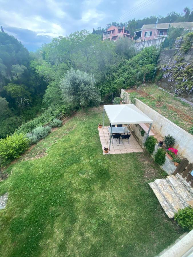 Вилла Chez Nikos Kompitsion Экстерьер фото