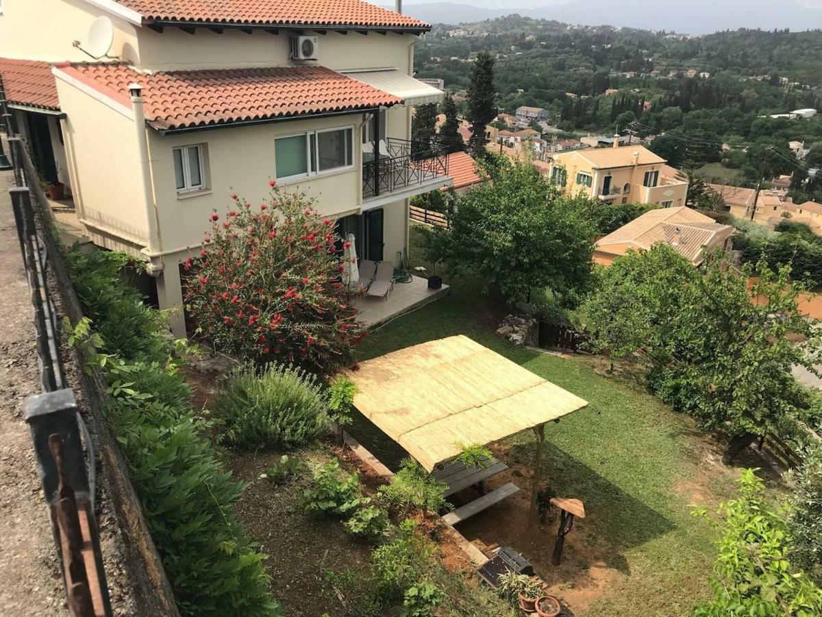 Вилла Chez Nikos Kompitsion Экстерьер фото